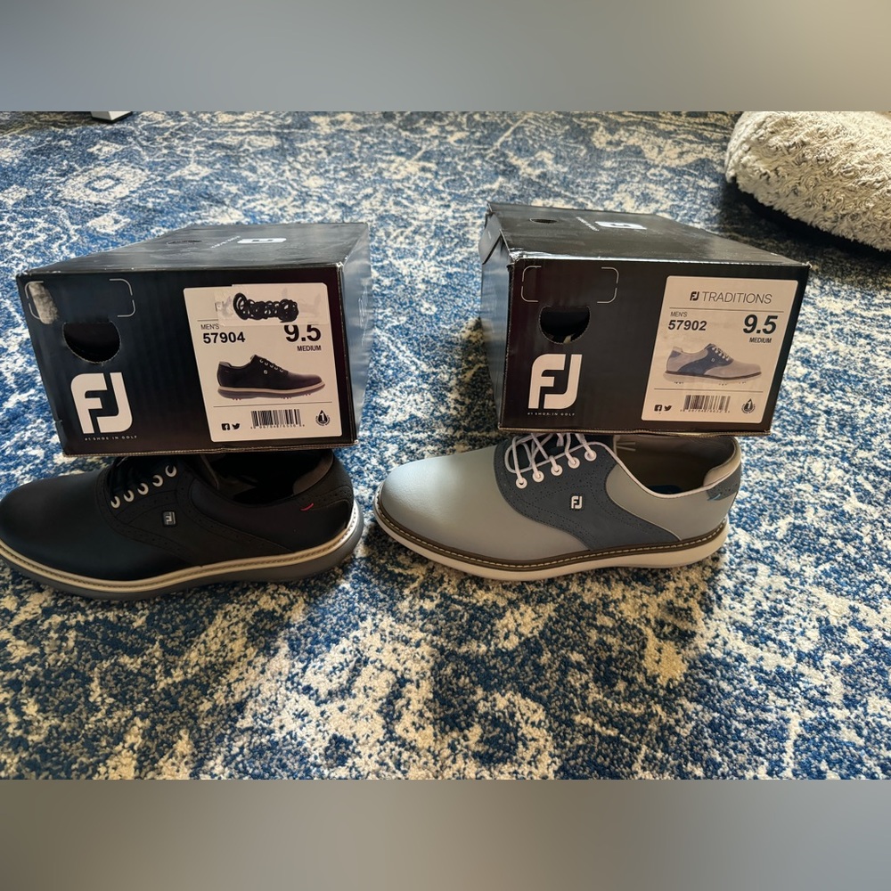 Male Footjoy Golf shoes styles Traditions. Brand new. Never worn.